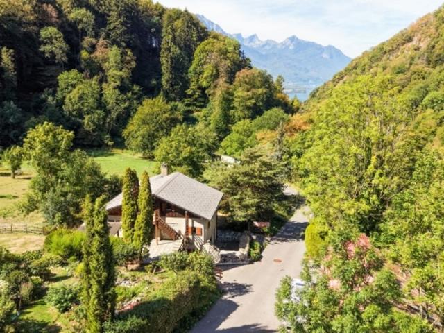 Einfamilienhaus kaufen in Villeneuve (VD), District d'Aigle