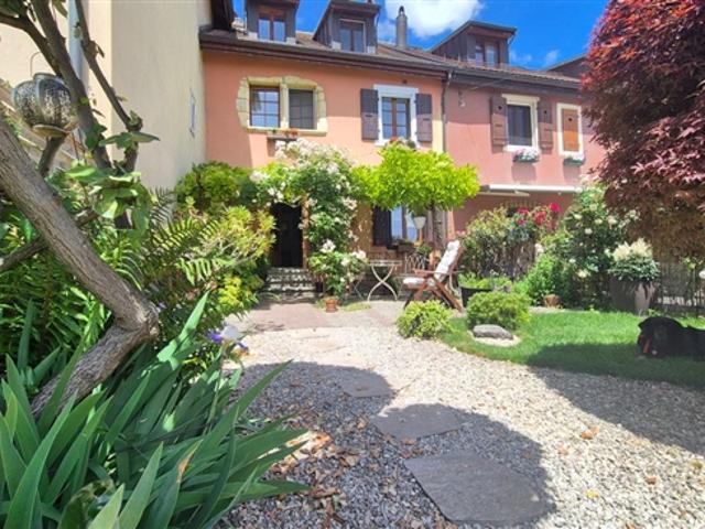 Reihenfamilienhaus kaufen in Concise, Waadt