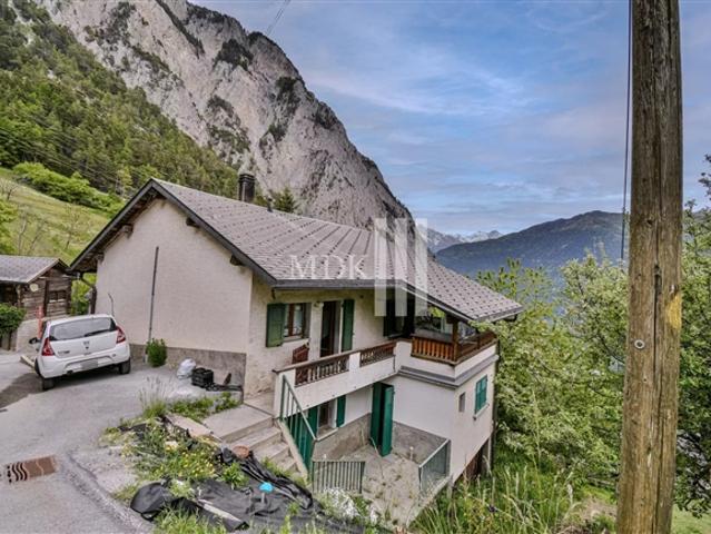 Zweifamilienhaus kaufen in Sembrancher, Wallis
