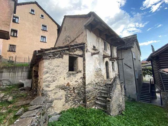 Haus kaufen in Acquarossa, Tessin