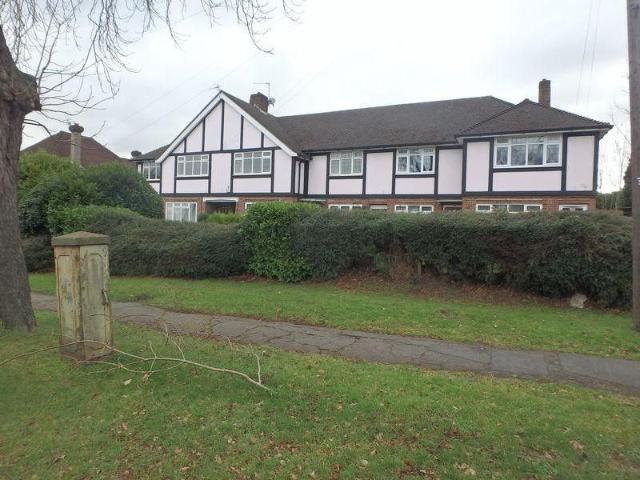 House for rent in The Wells, Surrey