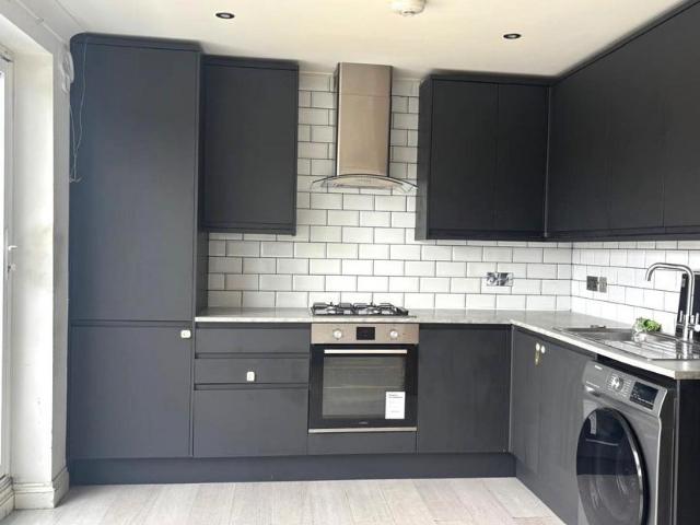 Apartment for rent in Ewell, Surrey