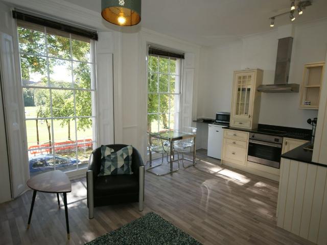 Apartment for rent in Milverton, Green Close