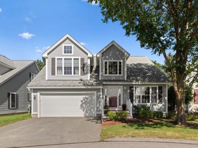 Condo for sale in Chelmsford, Massachusetts
