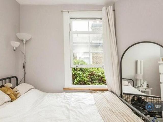 House for rent in Lyons, Greater London