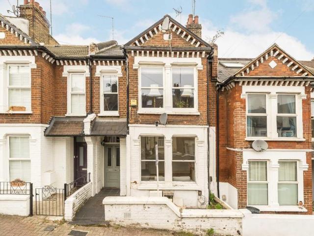 House for rent in Clapham Junction, Greater London
