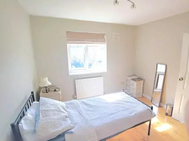 House for rent in London Borough of Merton, Greater London
