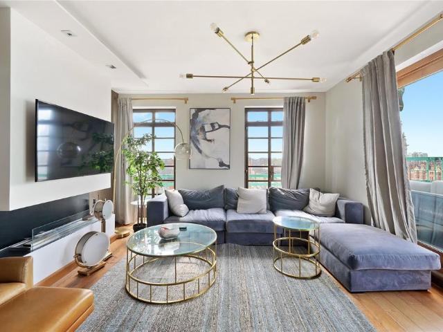 Apartment for rent in Marylebone, Greater London