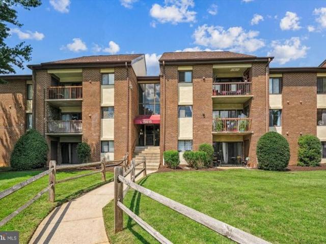 Condo for sale in Laurel Condo for sale in Laurel
