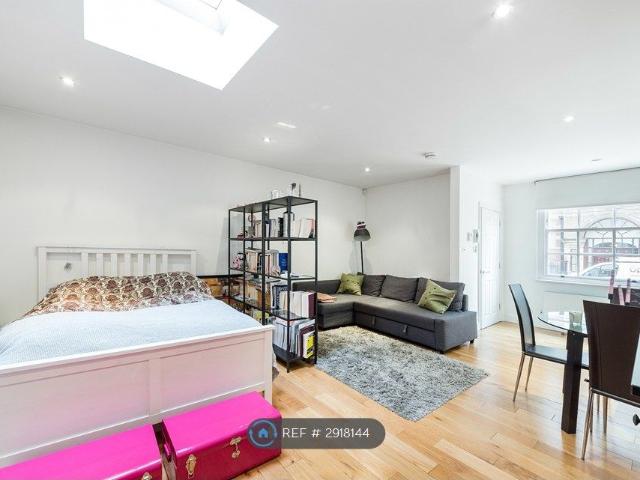 Studio for rent in Marylebone, Greater London