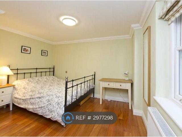 Apartment for rent in Marylebone, Greater London