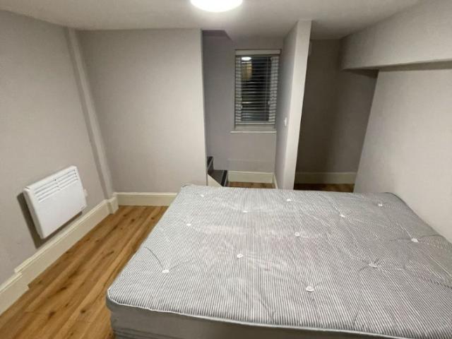 Apartment to rent in Bluebell, North Tipperary