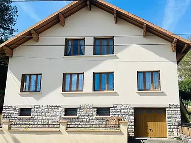 Maison vente à Nantua, Dortan