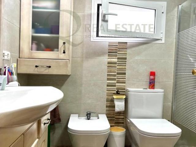 Casa en venta en l'Alt Vinalopó / El Alto Vinalopó, Valencia