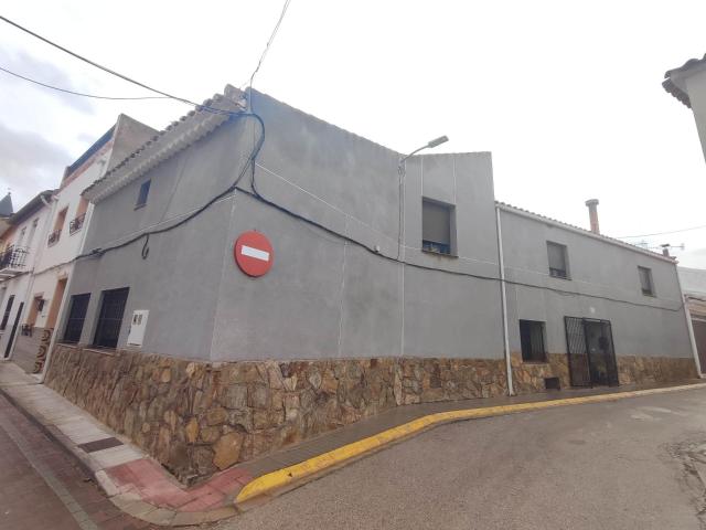 Casa en venta en Alpera, Castilla-La Mancha