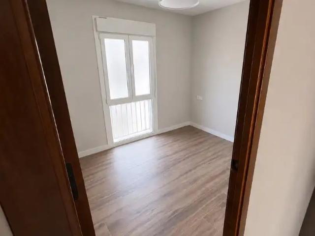 Apartamento en alquiler en Barriada Las Ganchozas 1ª Fase, Dos Hermanas