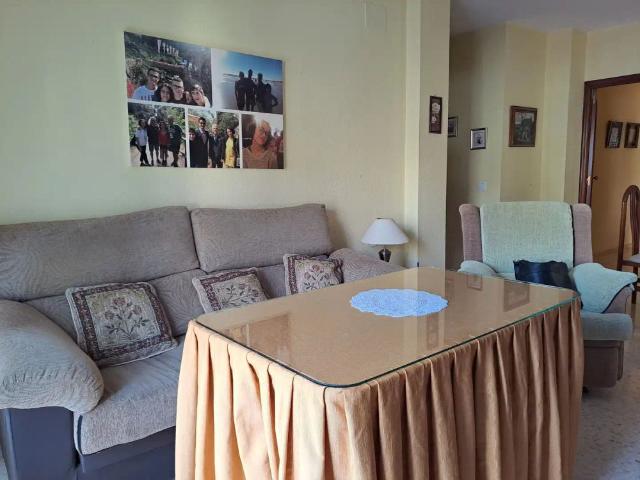 Apartamento en alquiler en El Palmarillo, Dos Hermanas