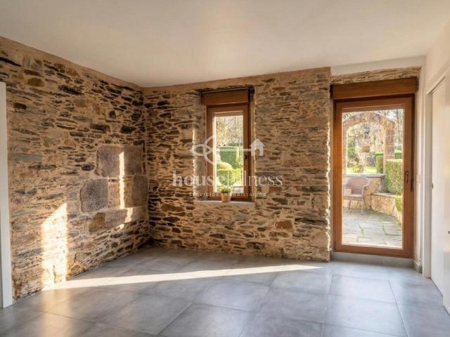 Chalet en venta en Sedes, Ferrol