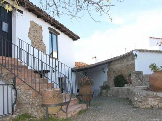 Casa en alquiler en Fuenteheridos