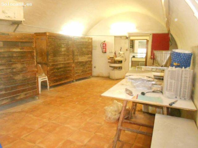 Local Comercial en alquiler en Bages, Catalunya