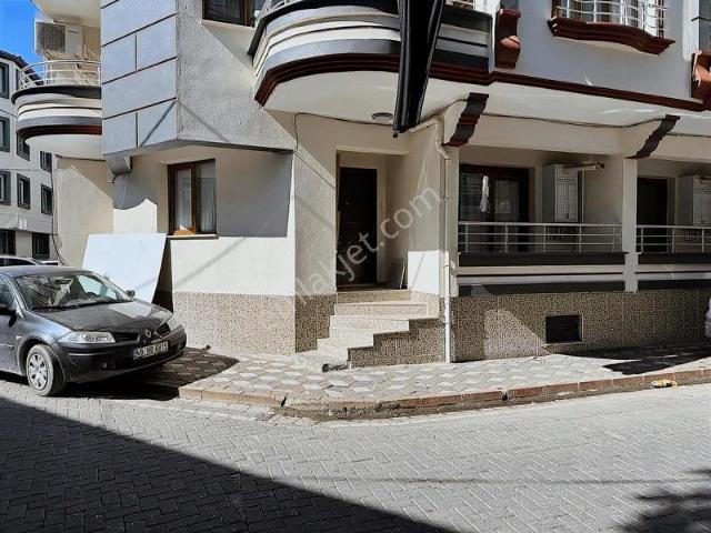 Akhisar, Manisa içerisinde satılık mülk