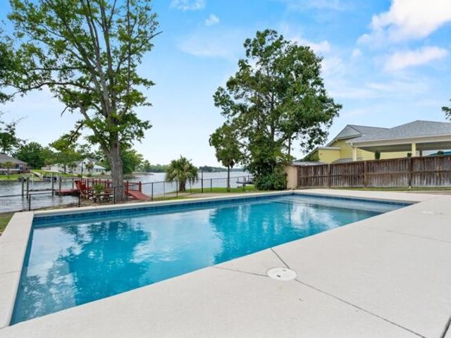 House for sale in Gilbert, South Carolina