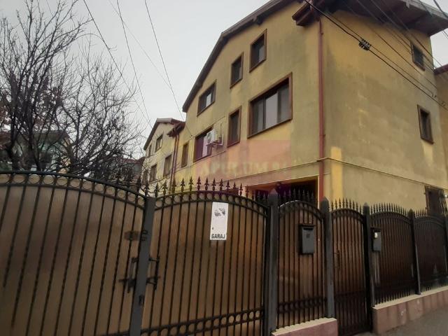 Casă închirieri