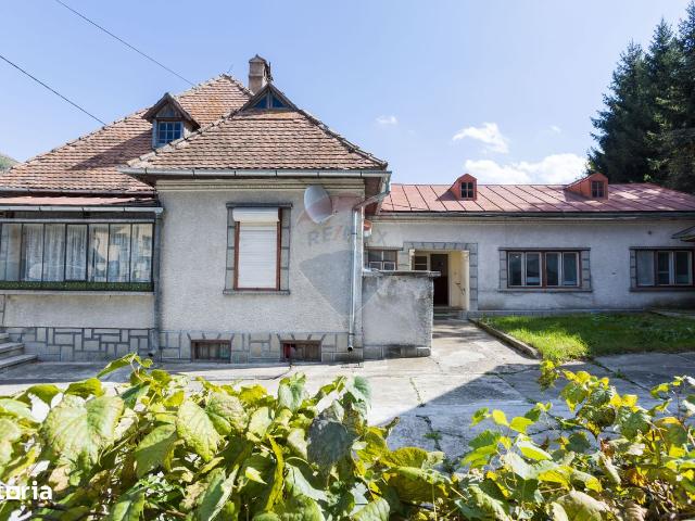 Casă vânzări în Moieciu De Jos