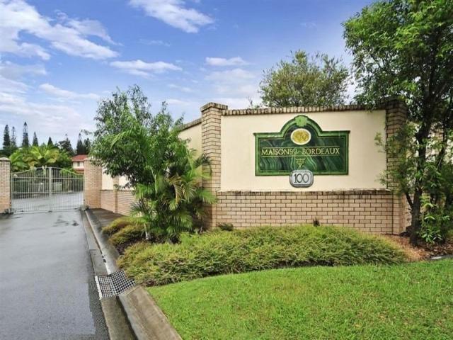 Townhouse for rent in Toombul, Queensland