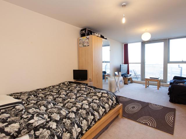 Room for rent in Blackwall, Greater London
