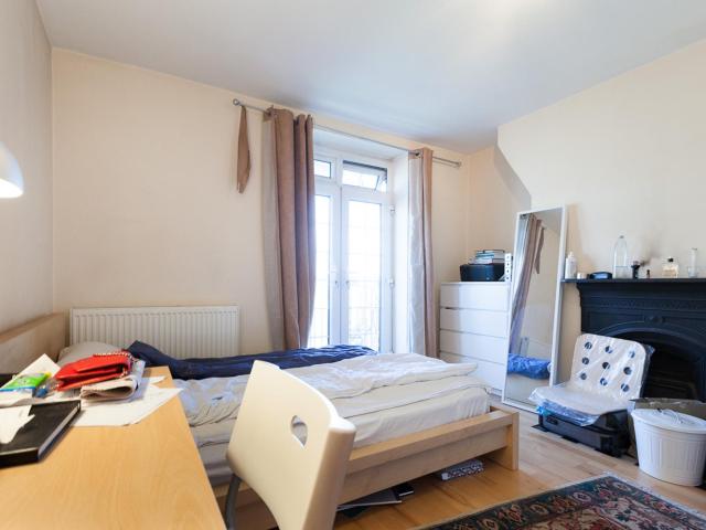 Room for rent in Barnsbury, Greater London
