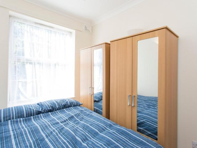 Room for rent in Shepherd's Bush, Greater London