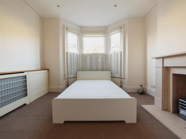 Room for rent in Fulham, Greater London