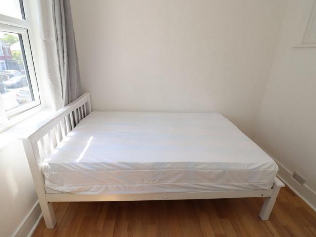 Room for rent in London Borough of Hounslow, Greater London