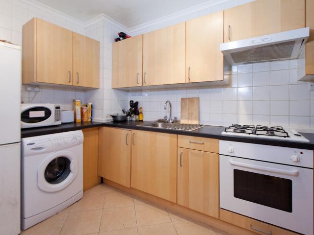 Room for rent in Samuda Estate, Isle Of Dogs