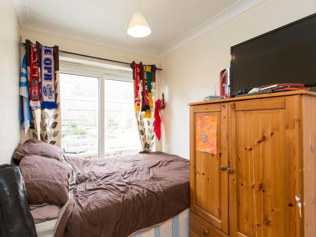 Room for rent in London Borough of Ealing, Greater London