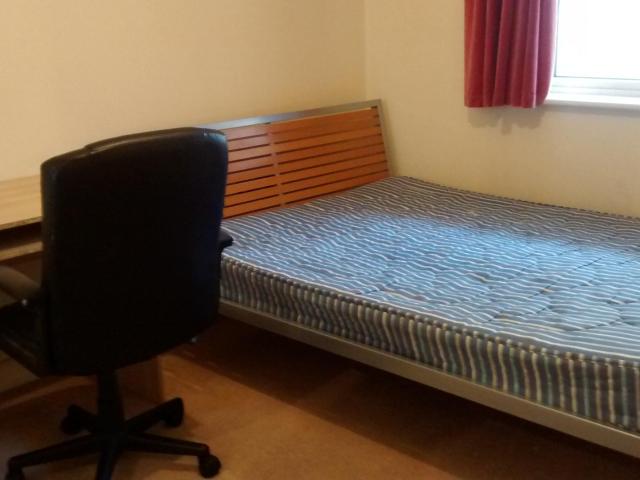Room for rent in Virginia Quay, Blackwall