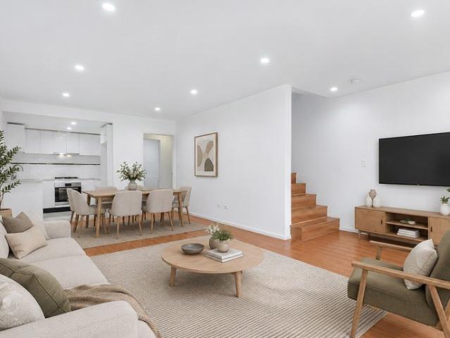 Townhouse for sale in Sydney, New South Wales