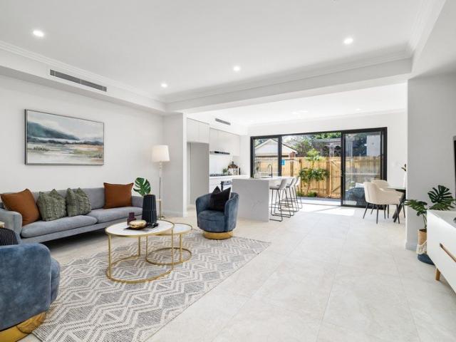Townhouse for rent in Sydney, New South Wales