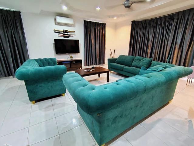 Bungalow for sale in Kajang, Langat