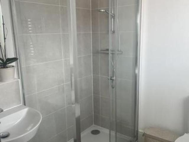 Room for rent in Strood