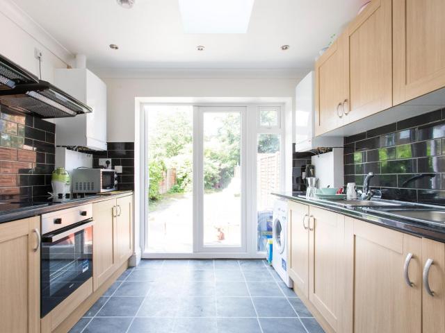 Room for rent in London Borough of Ealing, Greater London