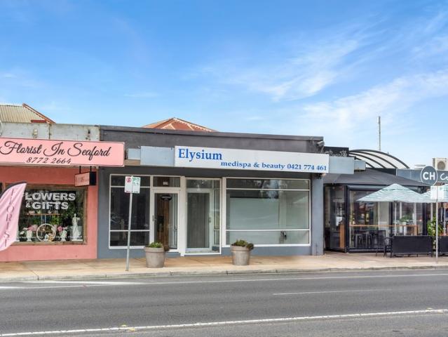 Retail for rent in Camerons Creek, Victoria