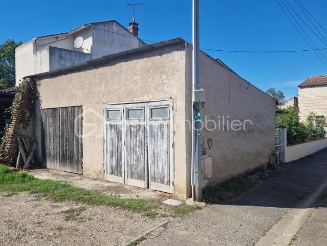 Garage vente à Agen, Le Passage