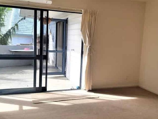 House for rent in Unsworth Heights, Upper Harbour