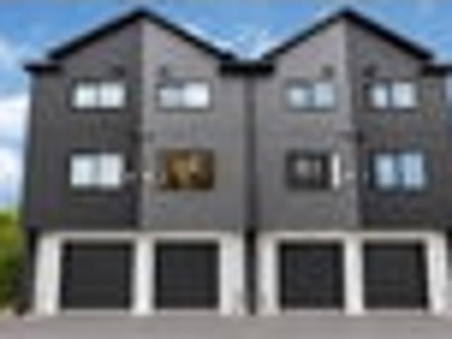 Townhouse for sale in Balmoral, Oroua County
