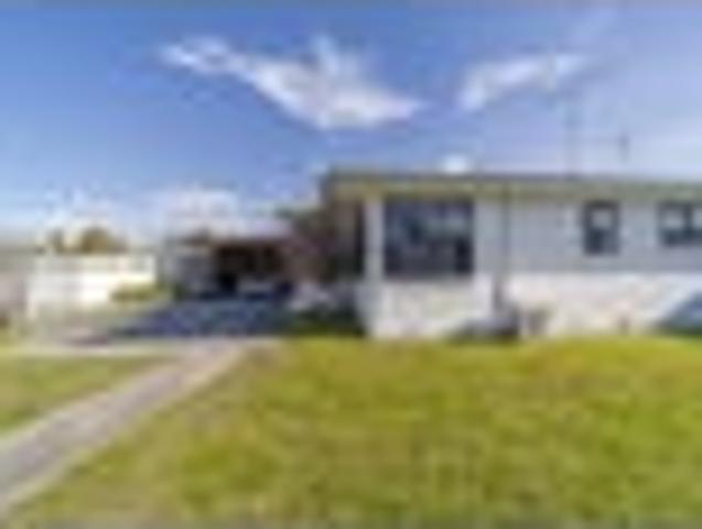 House for sale in Onekawa