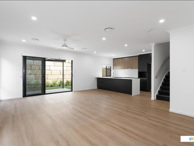 Townhouse for rent in Methul, Queensland