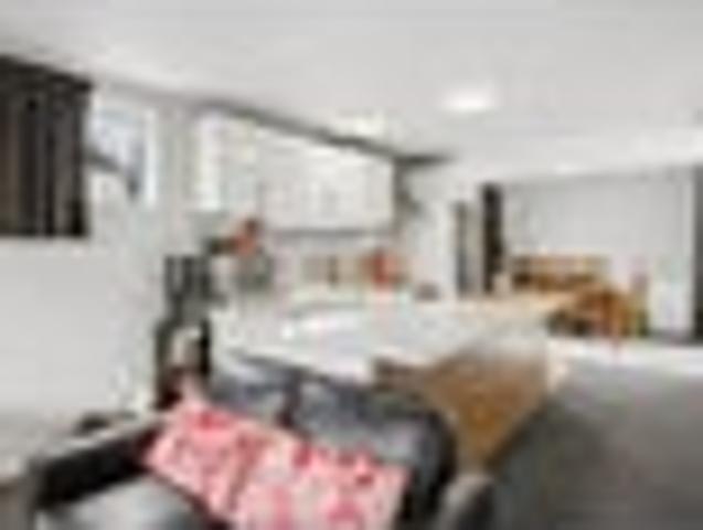 House for sale in Otakou