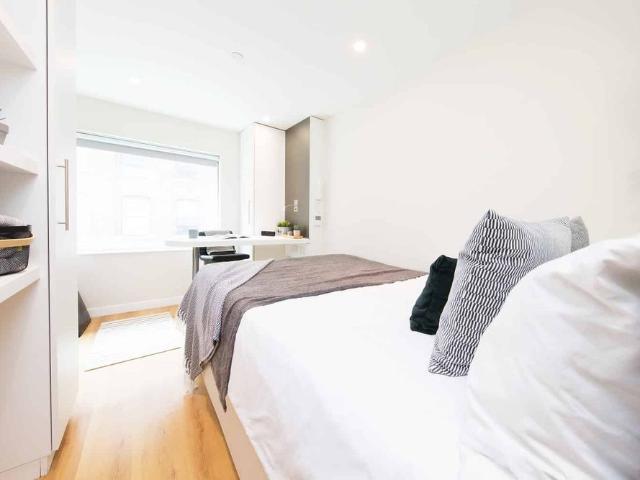 Room for rent in City Centre, Georgia
